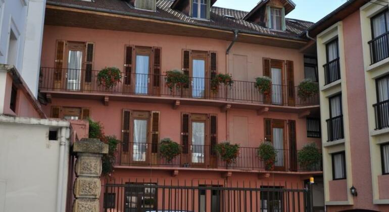 Au Bec Fin Hotel - Photo2