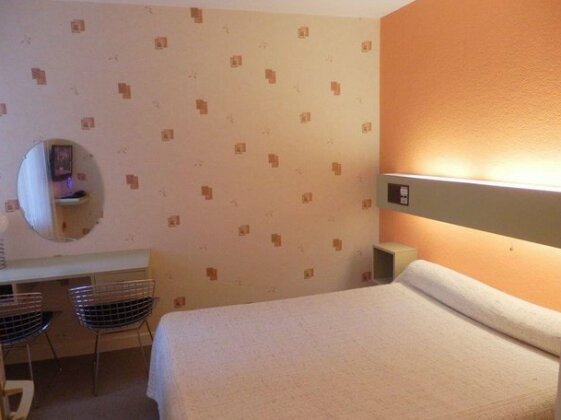 Revotel Aix-les-Bains - Photo4