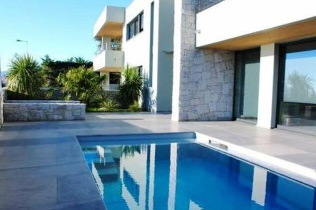 Villa d'exception piscine vue mer plage a 100M