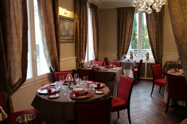 Logis Hotel Restaurant La Breche - Photo3