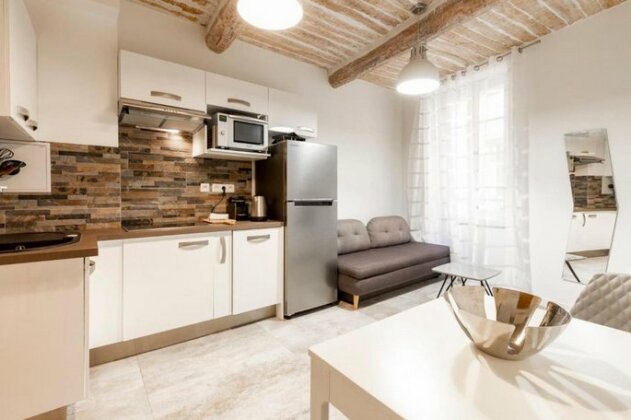 1bedroom Apartment Safranier District 200 Meters From The Beach Old Antibes - Photo2
