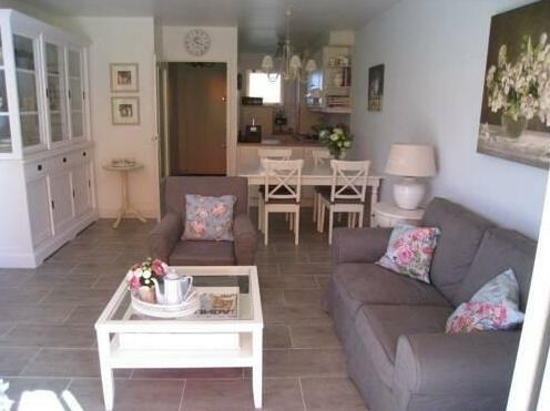 Apartment Les Eucalyptus - Photo3