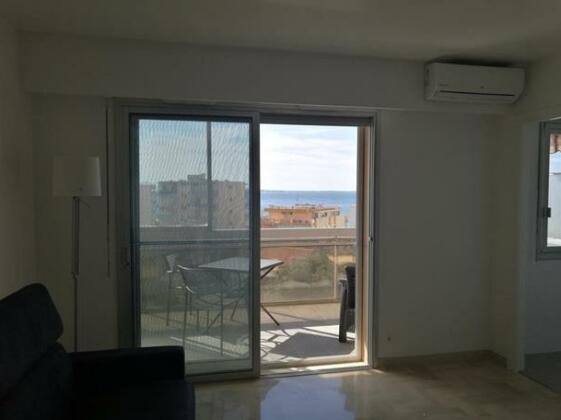 Sea Side Oceanides - Photo2