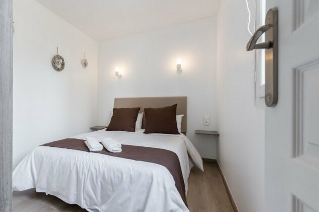 Sleep In Antibes City Center - Photo2