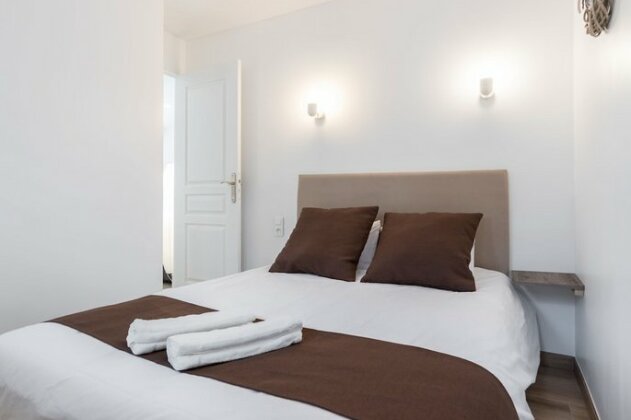 Sleep In Antibes City Center - Photo3