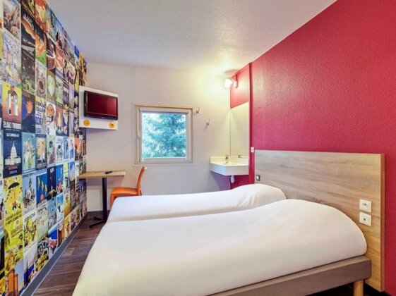 Hotelf1 Annecy - Photo5