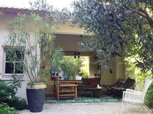 Arles Charming Townhouse - Photo4