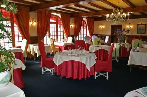 Grand Hotel Prouheze Aumont-Aubrac - Photo4