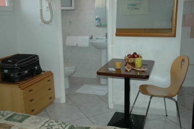 Appart'hotel Court'inn Suites - Photo3