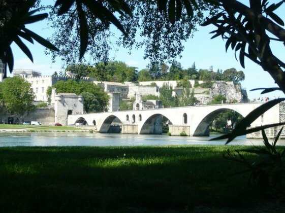 Camping du Pont d'Avignon - Photo3