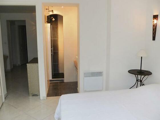 Interhome - L'Ermitage - Photo3