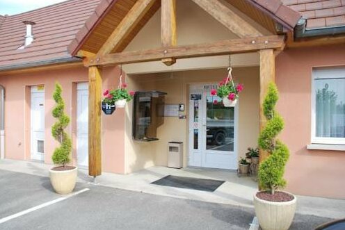 Europe Hotel Beaurepaire-en-Bresse - Photo2