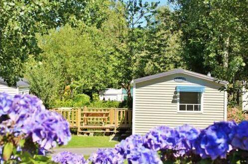 Camping Aux 2 Chenes - Photo2
