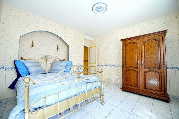 House With 2 Bedrooms in Beziers With Pool Access Furnished Garden and Wifi - 12 km From the Beach - Photo3