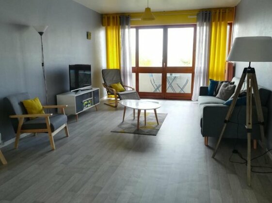 Appartement spacieux equipe avec WIFI - Photo2