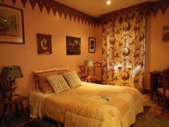 Les Bains Bed & Breakfast - Photo4