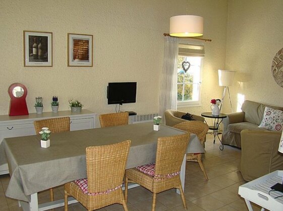 Etang Vallier Resort - Photo2