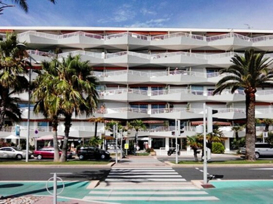 Apartment With one Bedroom in Cagnes-sur-mer With Wonderful sea View and Furnished Terrace - 100 m