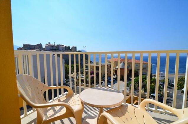 Hotel Mediterranee Calvi - Photo5