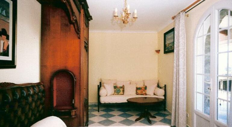 The Manor Calvi - Photo3