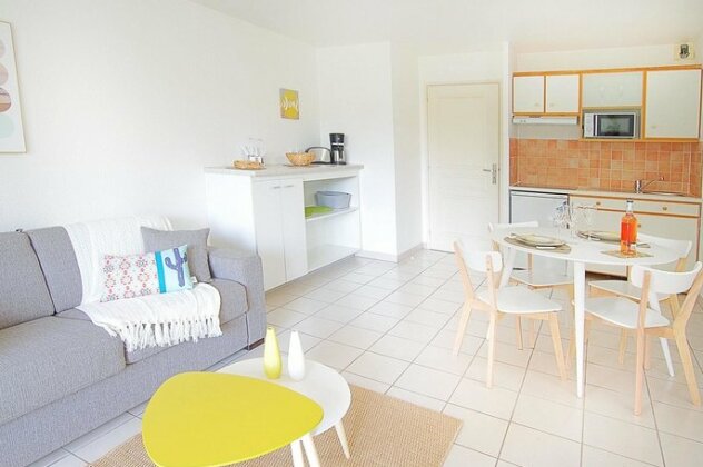 Apartment With one Bedroom in Canet-en-roussillon With Pool Access and Furnished Garden - 2 km From - Photo2