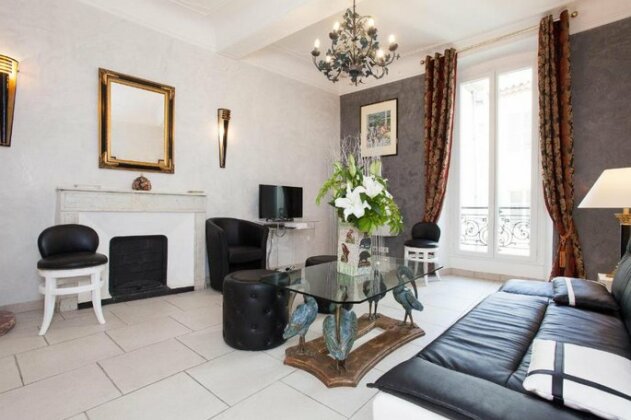 90 Rue Meynadier - Photo2
