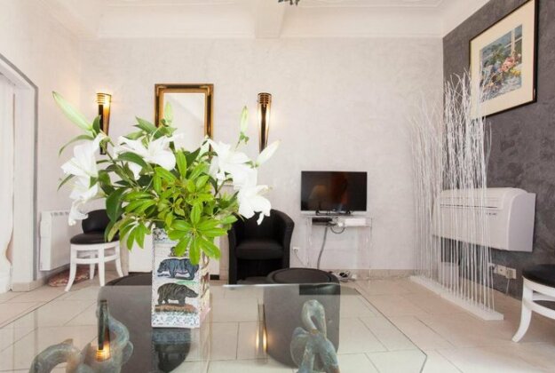 90 Rue Meynadier - Photo3
