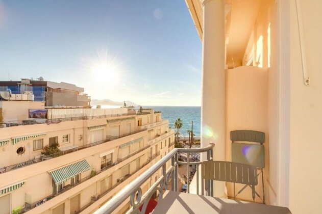 Beautiful Studio - Sea view - Cannes Croisette PALAIS MIRAMAR - Photo2