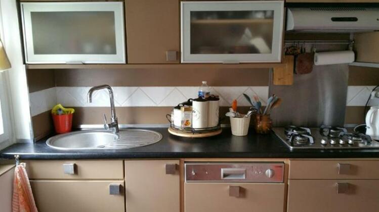 Cavell - Photo3