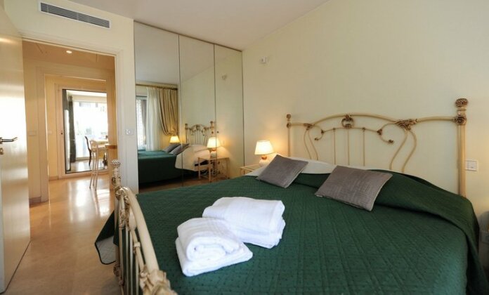 Croisette Azur Residence - Photo3