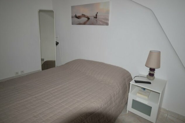 Good Value three- bedroom apartment - Photo3