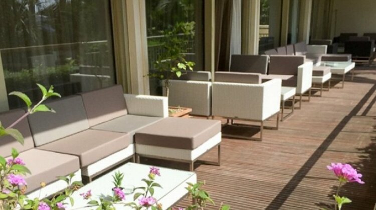 Holiday Inn Cannes - Photo5