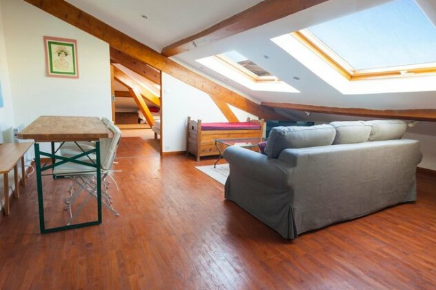 IMMOGROOM Rentals - Beautiful attic apartment - Photo3