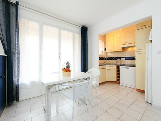 Interhome - Le Bristol - Photo3