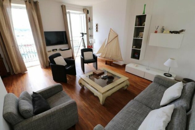 Luxury 1 bedroom Quai St Pierre 2 mins from the Palais & Croisette - Photo2