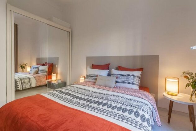 Modern One Bedroom Bai - Photo4