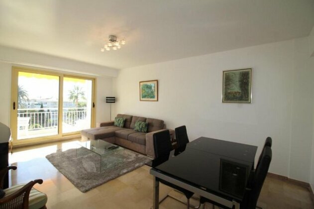 Nice Booking Cannes LES PERVENCHES - Photo2