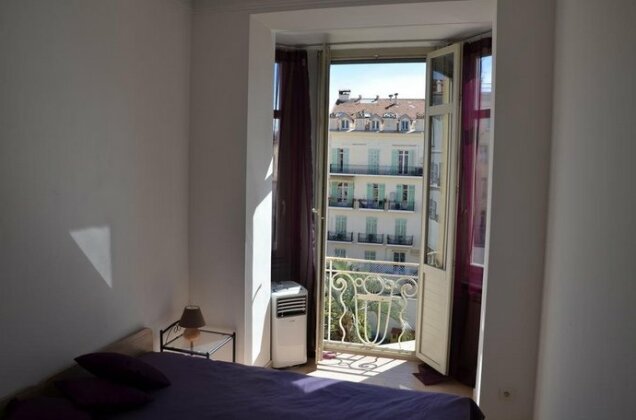 Sunny modern ap step to Crouisette - Photo2