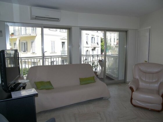 Three-bedroom apartment Super Cannes - Photo4