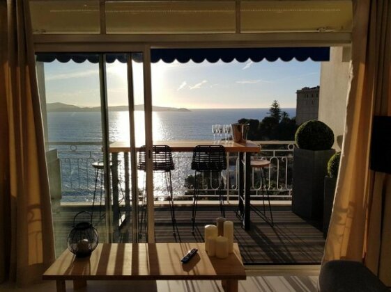 Luxurious 4 bedroom apartment in Cap d'Ail - Photo3