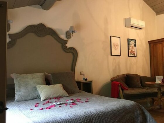La Moureale Pool & Spa - Photo4