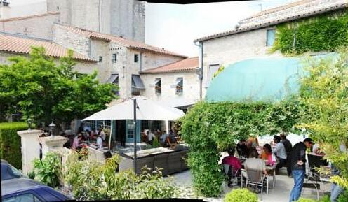 Logis Hostellerie de l'Abbaye Celles-sur-Belle - Photo2