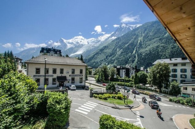 Vera Chamonix-Mont-Blanc