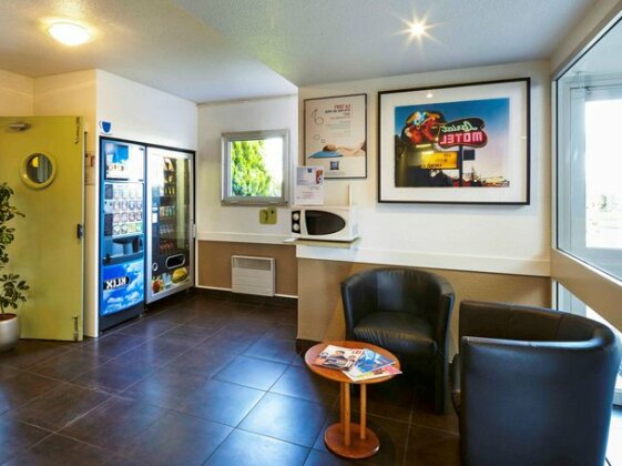 Ibis Budget Chartres - Photo3