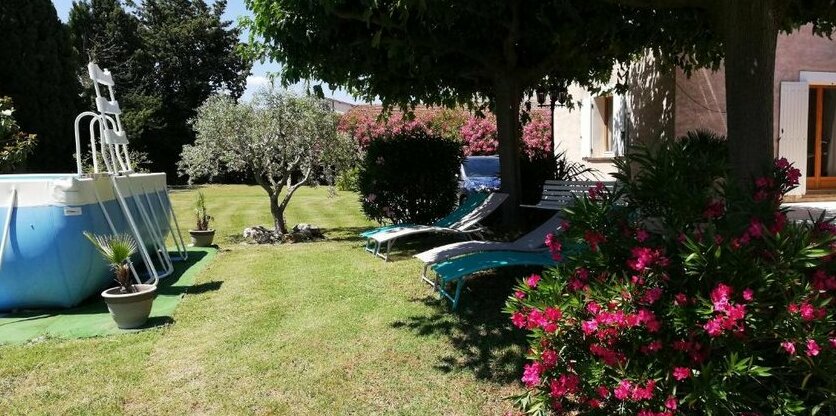 Villa au calme piscine et spa - Photo4
