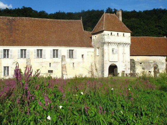 Chateau-monastere de La Corroirie