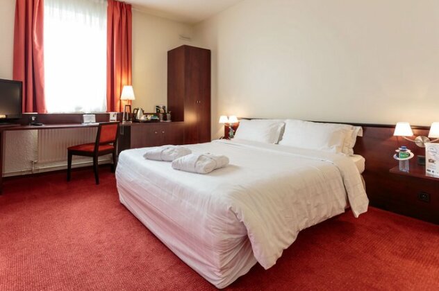 Kyriad Prestige Hotel Clermont-Ferrand - Photo2