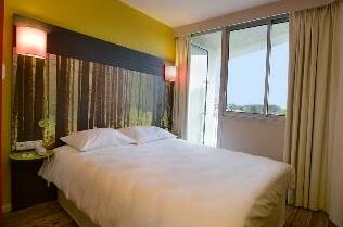 Ibis Styles Dax Miradour