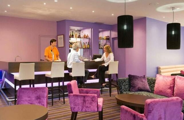 Ibis Styles Evry Cathedrale - Photo5