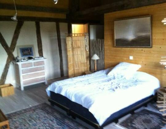 Chambres d'Hotes La Peregrine - Photo2